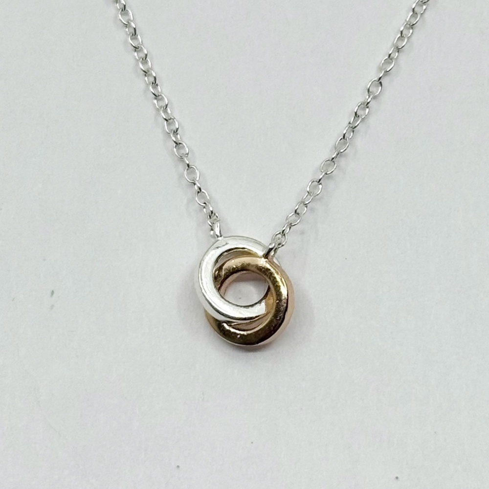 Sterling Silver Interlocking Circle Pendant Neckl… - image 1